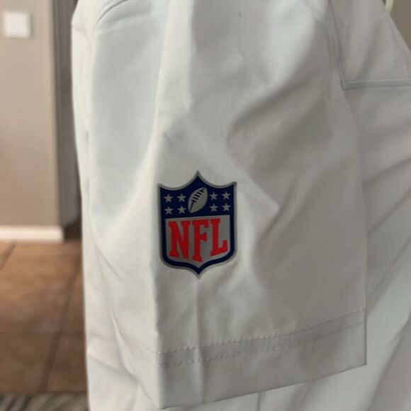 NWOT Carolina Panthers Nike Women’s Polo Shirt - Picture 6 of 10